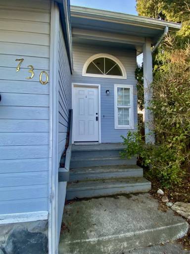 Main picture of 727 E Spokane Ave