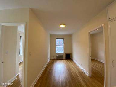 Main picture of 201 E 81st St