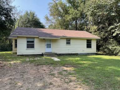 Main picture of 663 Jefferson St