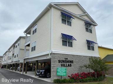 Main picture of 1218 W Ocean View Ave