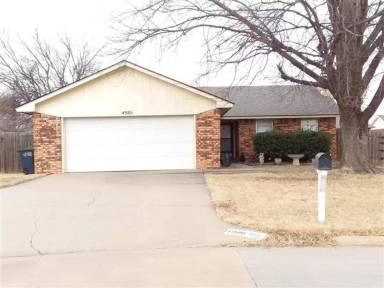 Main picture of 4906 Yorkshire Dr