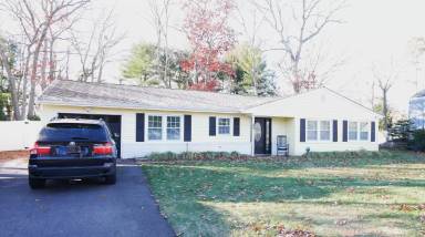 Main picture of 49 Haines St