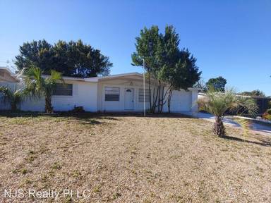 Main picture of 5052 Dove Dr