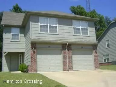 Main picture of 933 Hamilton Fls