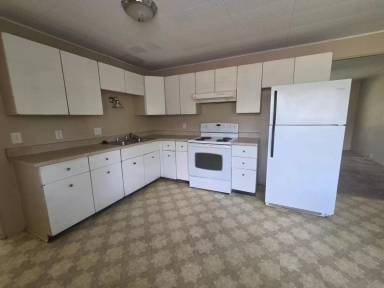 Main picture of 1516 Hale Dr