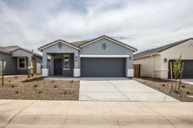 Main picture of 2003 W Sable Ave