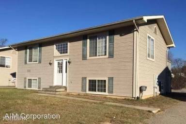 Main picture of 1233 Jack Pine Dr