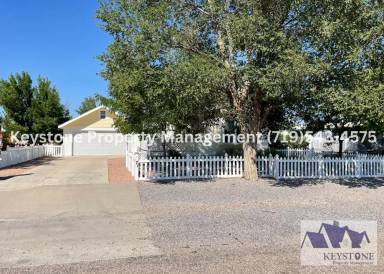 Main picture of 71 E Rolling Hills Dr