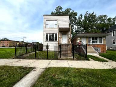 Main picture of 7844 S Greenwood Ave