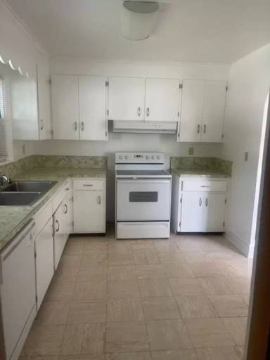 Main picture of 1443 Kempsville Rd