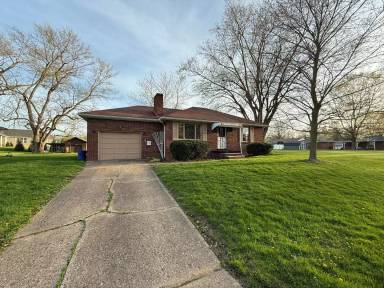 Main picture of 2911 Poplar St NW