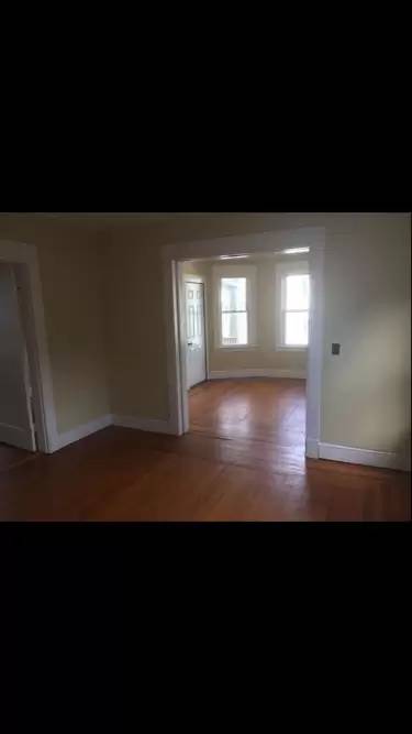 Main picture of 23 Vermont St