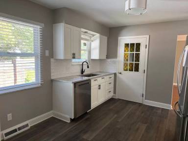Main picture of 2091 Lane Rd