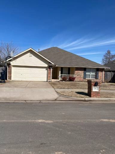 Main picture of 5913 SE 87th St