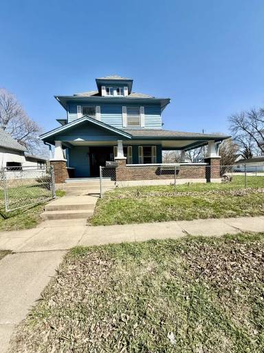 Main picture of 1210 Summer St
