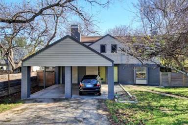 Main picture of 5007 Cottonwood Cir