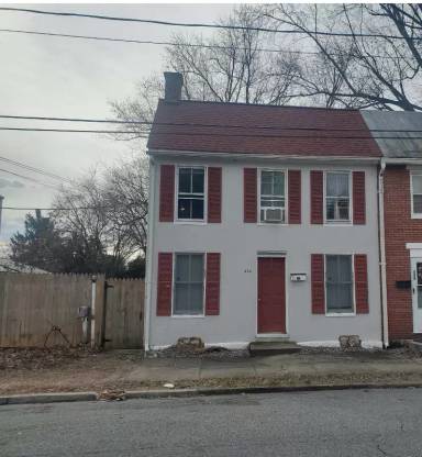 Main picture of 356 Madison St