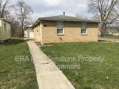 Main picture of 545 S Highland Ave