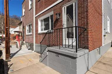 Main picture of 136 22nd St