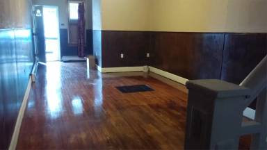 Main picture of 110 Woodland St