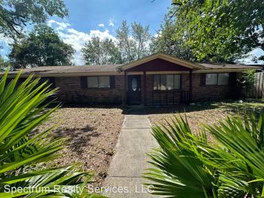 Main picture of 4266 Huntington Forest Blvd