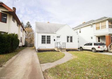 Main picture of 4127 N Lockwood Ave