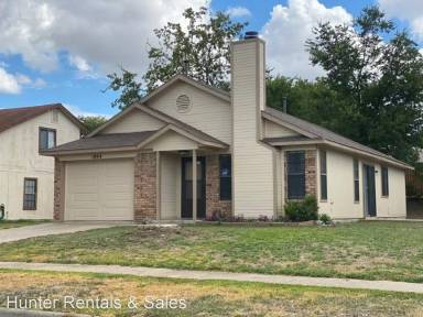 Main picture of 1804 West Ln