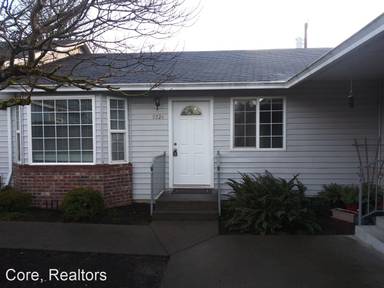 Main picture of 9724 SE 43rd Ave
