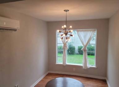 Main picture of 1528 Steves Ave