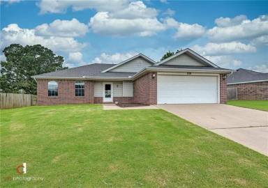 Main picture of 431 Patty Ln