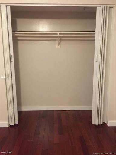 Main picture of 2740 SW 28th Ter