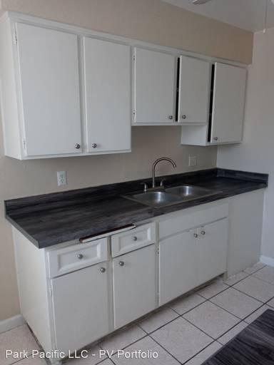Main picture of 496 Calcaterra Cir