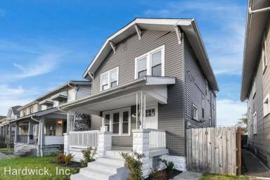 Main picture of 700 Thurman Ave