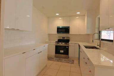 Main picture of 620 Hastings St