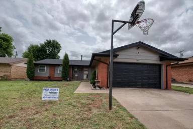 Main picture of 301 Ellison St