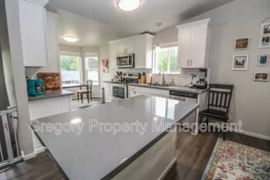 Main picture of 14522 60th Ave SE