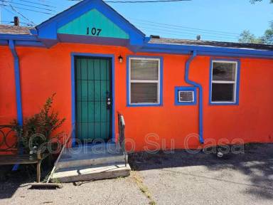 Main picture of 2032 W Cucharras St