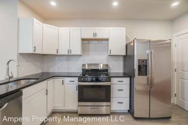 Main picture of 5337 Upland St