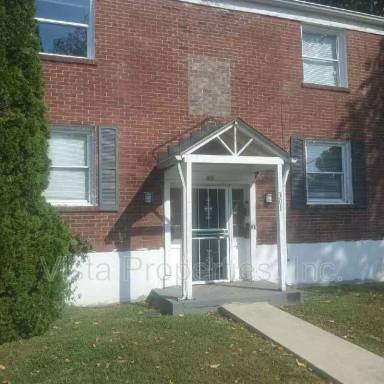 Main picture of 301 N 41st St