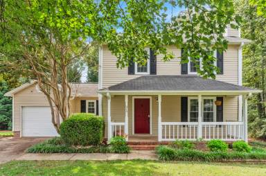 Main picture of 517 Laurel Tree Ln