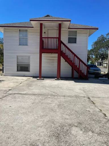 Main picture of 2614 5th Ave S