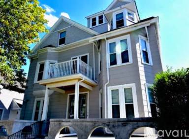 Main picture of 28 Virginia St