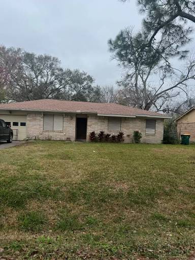 Main picture of 3226 Virginia St