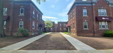 Main picture of 208 Sherman Ave