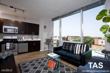 Main picture of Halsted Flats