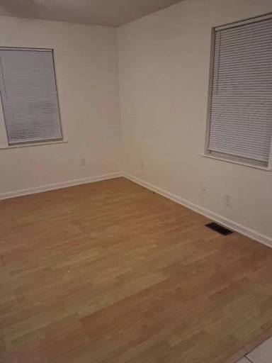 Main picture of 205 Davie Dr
