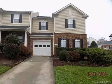 Main picture of 5422 Waverly Lynn Ln