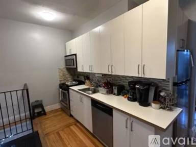 Main picture of 1489 Beacon St