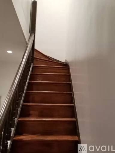 Main picture of 2324 Tilden Ave