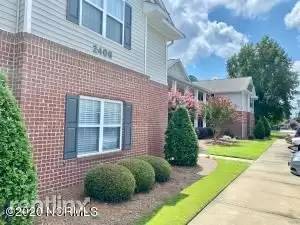 Main picture of 2408 King Richard Ct